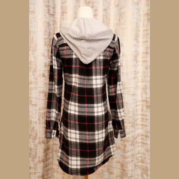 Love Tree B/W Flannel Shirt Dress w/Hoodie Collar Size S (belt not included) - Picture 4 of 8
